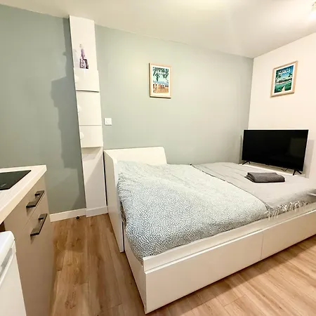 Meubles Gay Lussac Apartment